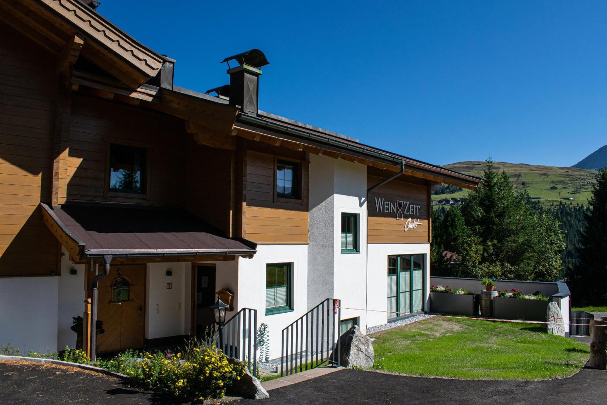 Weinzeit Chalet Konigsleiten Luaran gambar