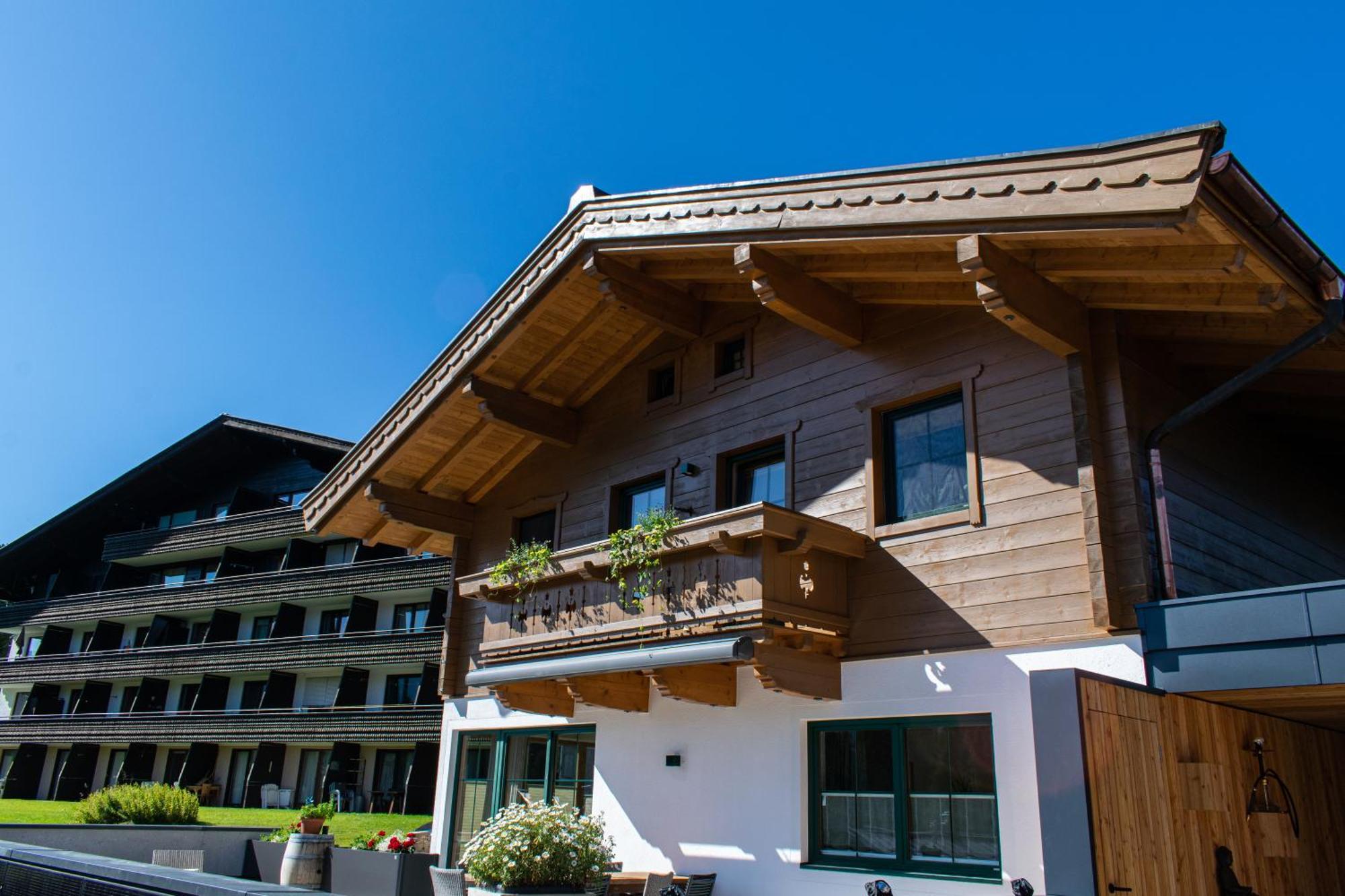 Weinzeit Chalet Konigsleiten Luaran gambar